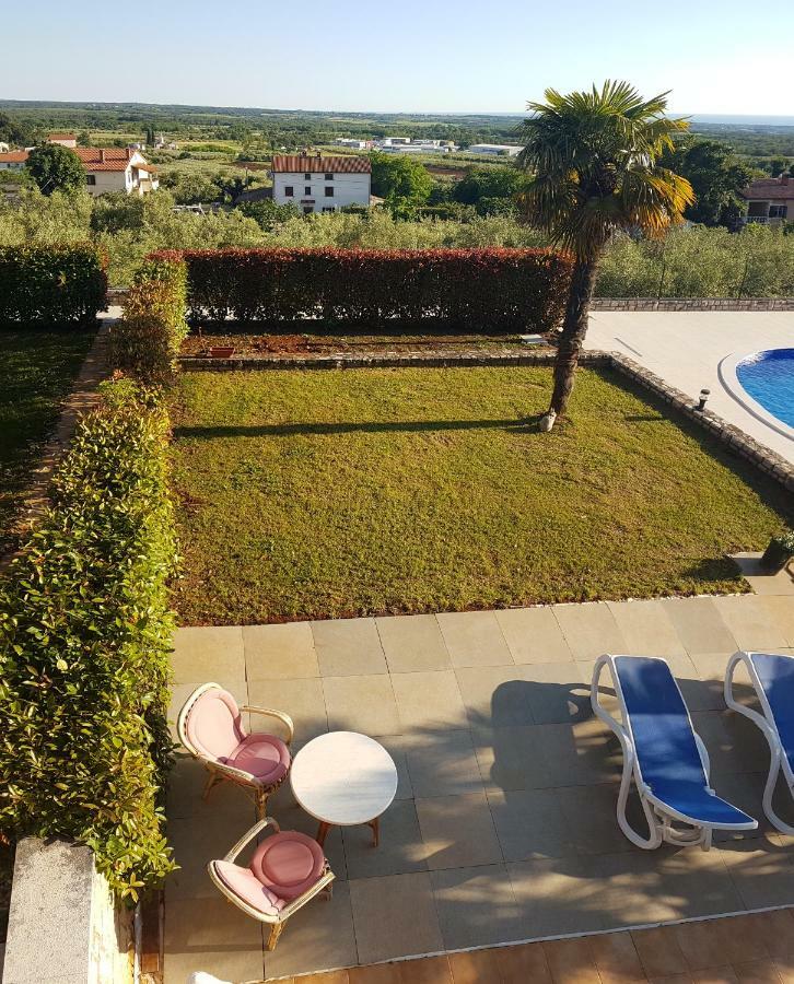 Holiday Home Marina Kaštelir Extérieur photo
