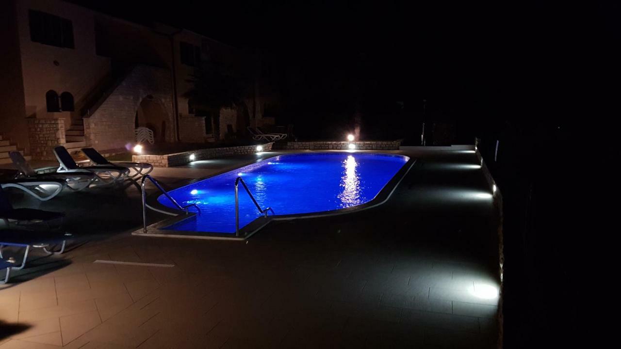 Holiday Home Marina Kaštelir Extérieur photo