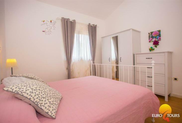 Holiday Home Marina Kaštelir Extérieur photo